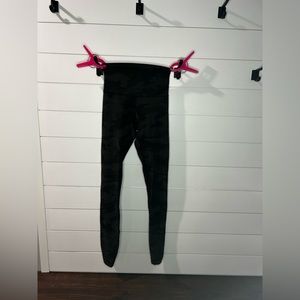 Lululemon Align Leggings 28” Women’s Size 2 (RARE COLOR)